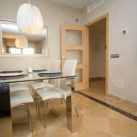 Marina Castillo 302 Apartament *